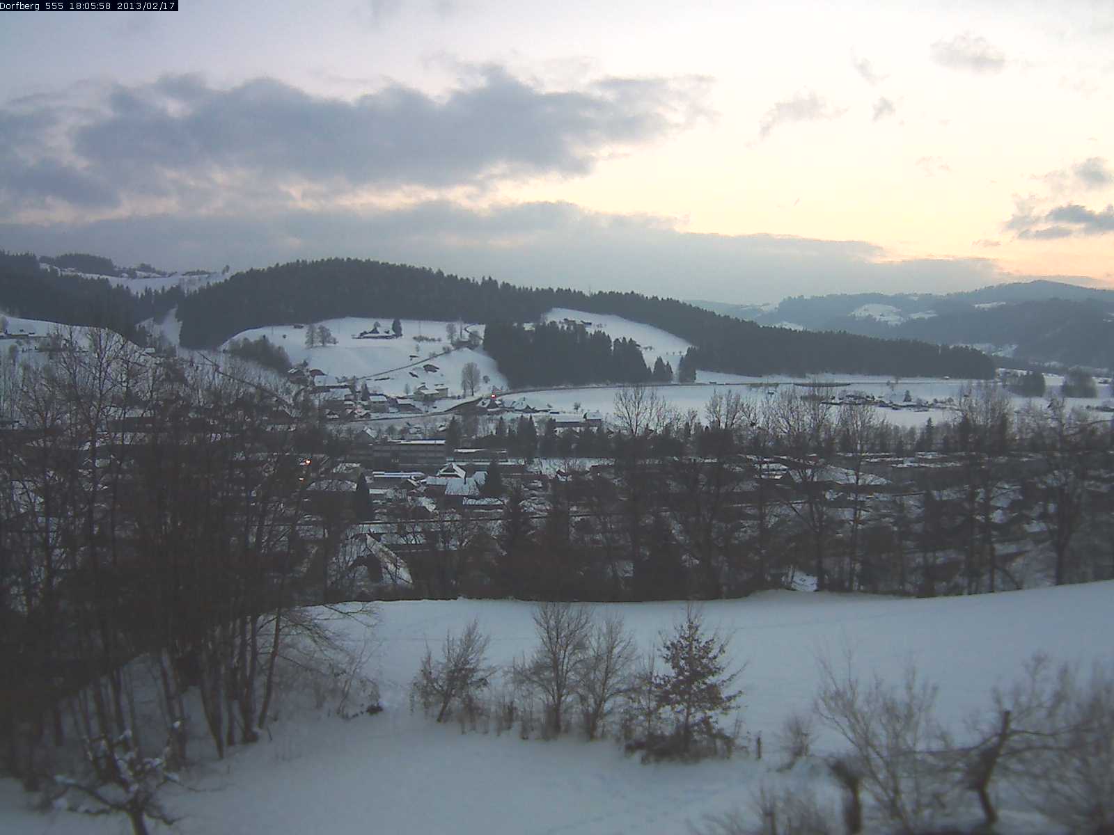 Webcam-Bild: Aussicht vom Dorfberg in Langnau 20130217-180600