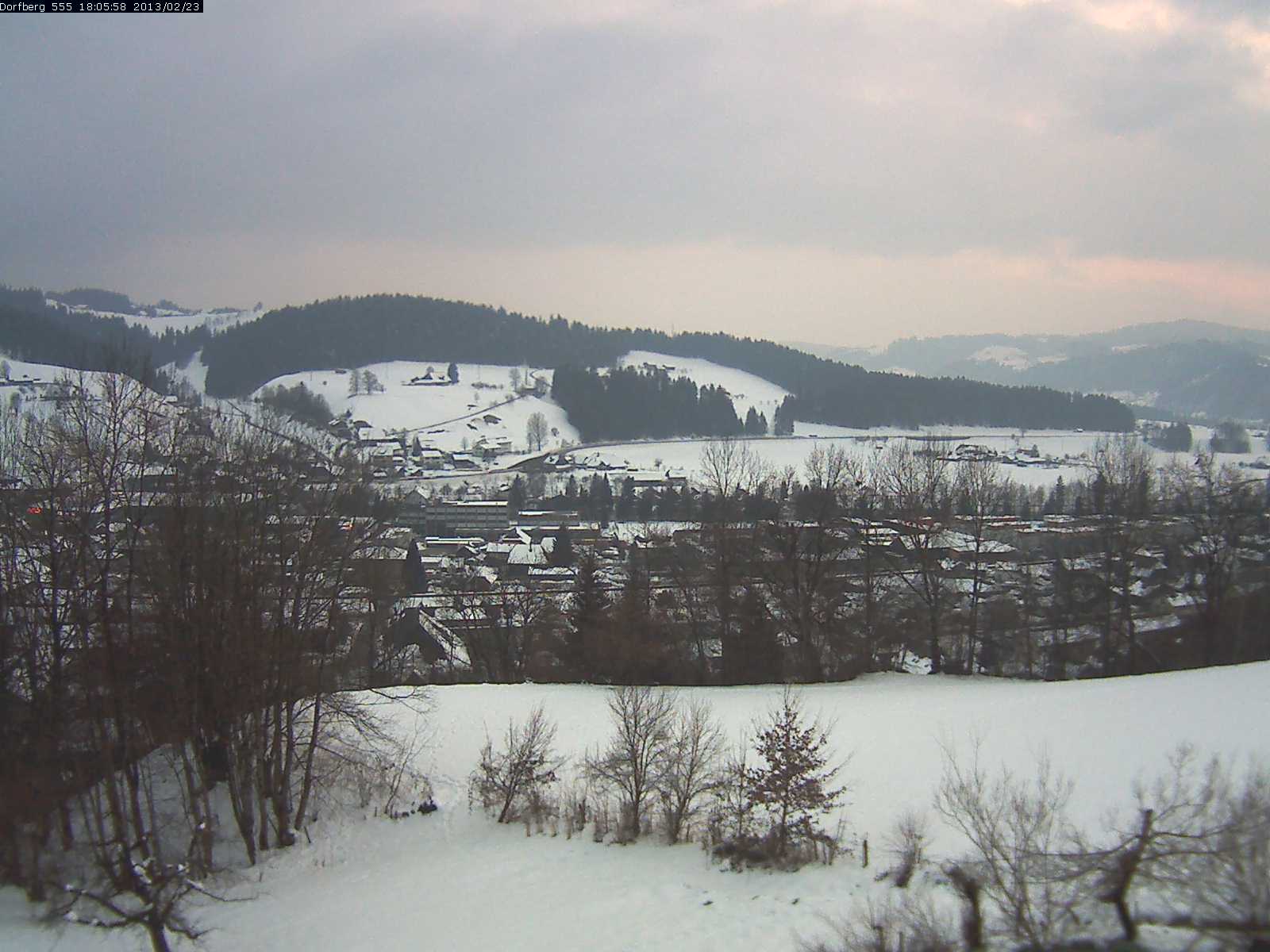 Webcam-Bild: Aussicht vom Dorfberg in Langnau 20130223-180600