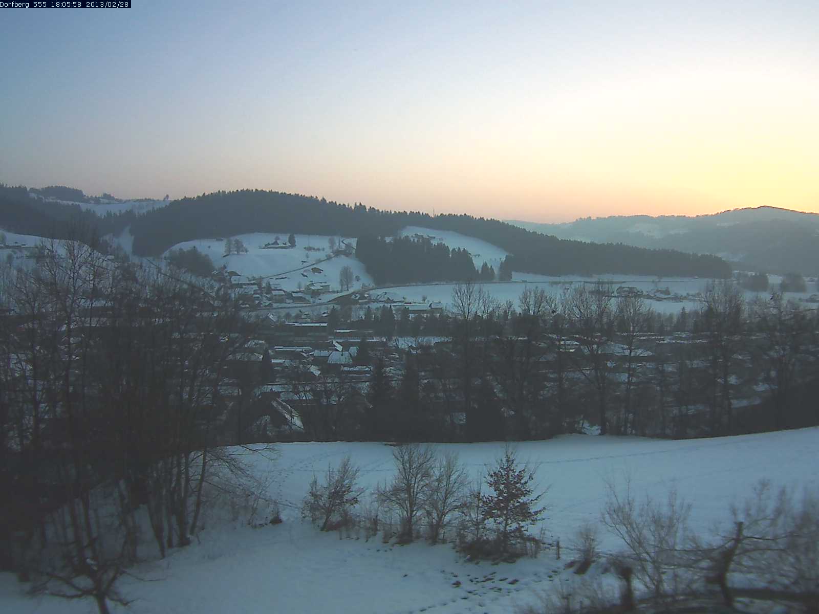 Webcam-Bild: Aussicht vom Dorfberg in Langnau 20130228-180600