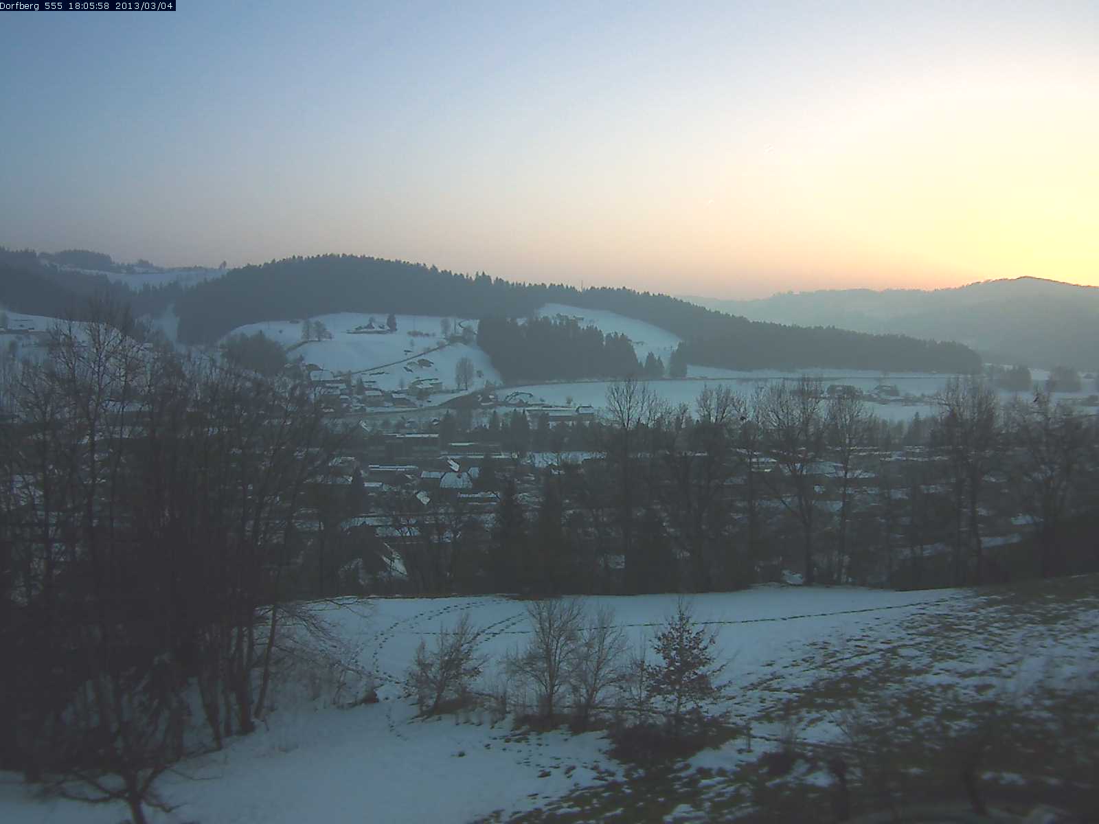Webcam-Bild: Aussicht vom Dorfberg in Langnau 20130304-180600