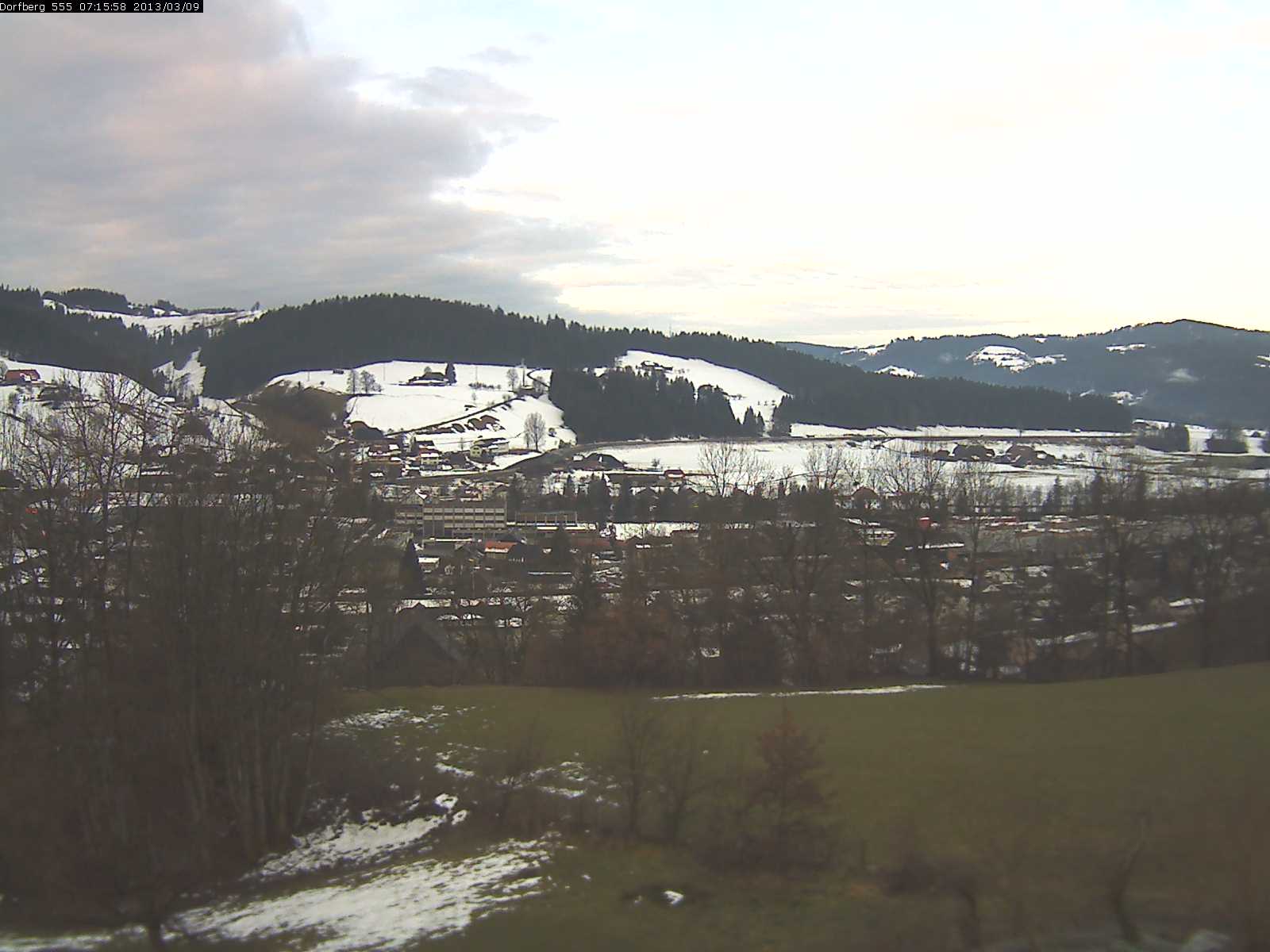 Webcam-Bild: Aussicht vom Dorfberg in Langnau 20130309-071600