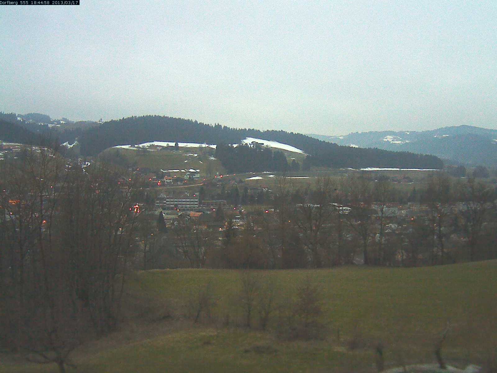 Webcam-Bild: Aussicht vom Dorfberg in Langnau 20130317-184500