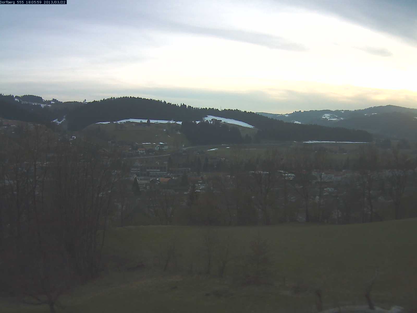 Webcam-Bild: Aussicht vom Dorfberg in Langnau 20130322-180600