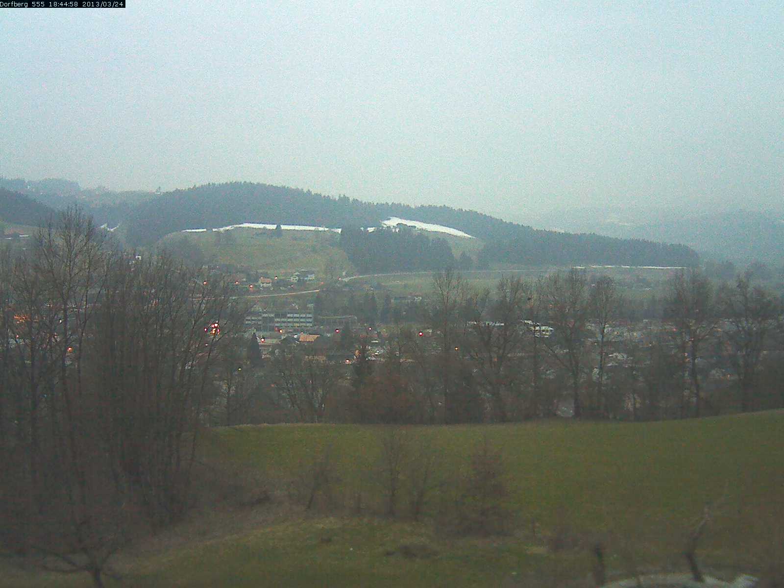 Webcam-Bild: Aussicht vom Dorfberg in Langnau 20130324-184500
