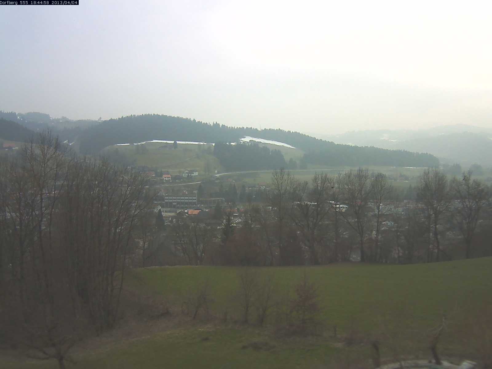 Webcam-Bild: Aussicht vom Dorfberg in Langnau 20130404-184500