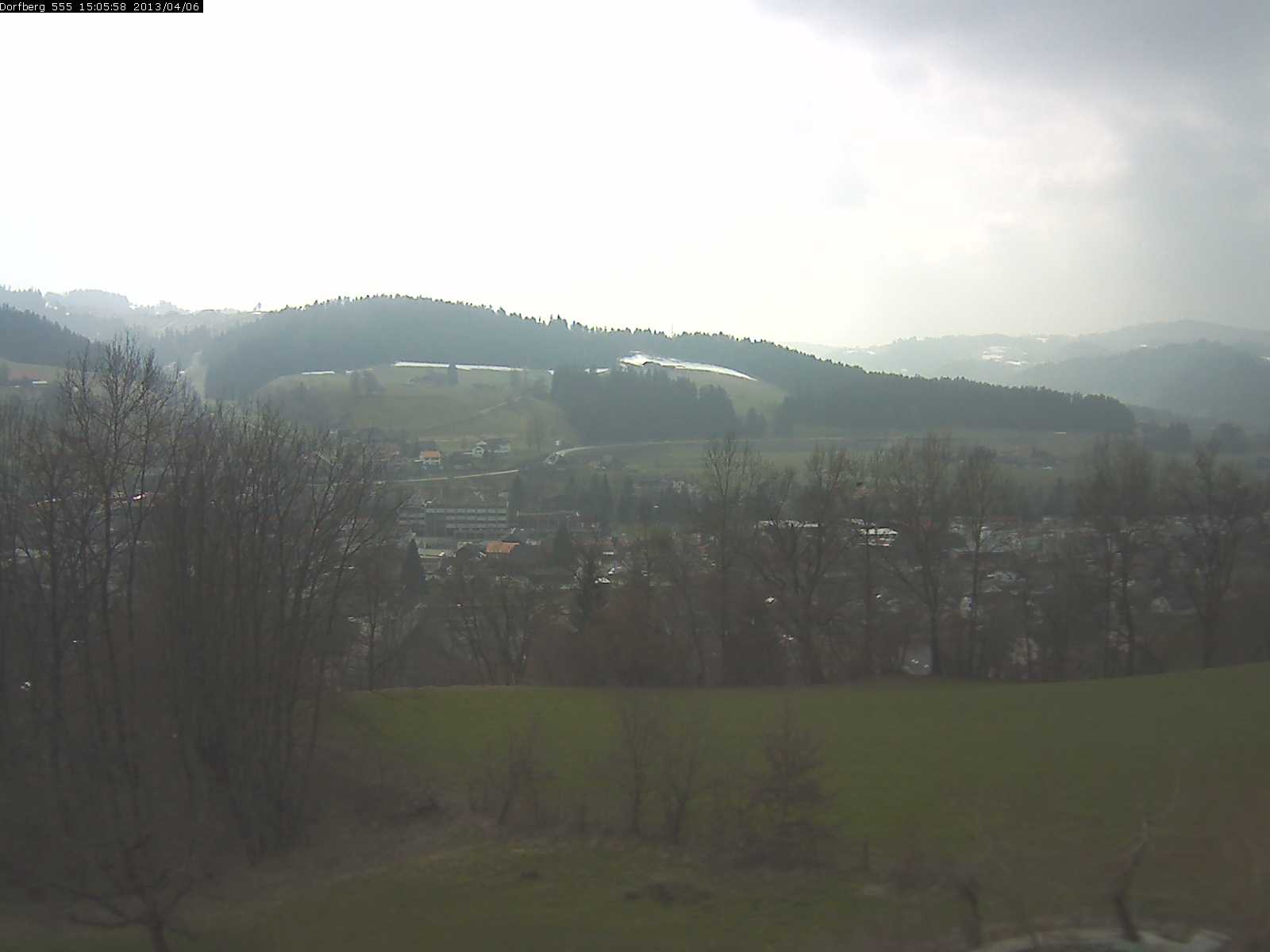 Webcam-Bild: Aussicht vom Dorfberg in Langnau 20130406-150600