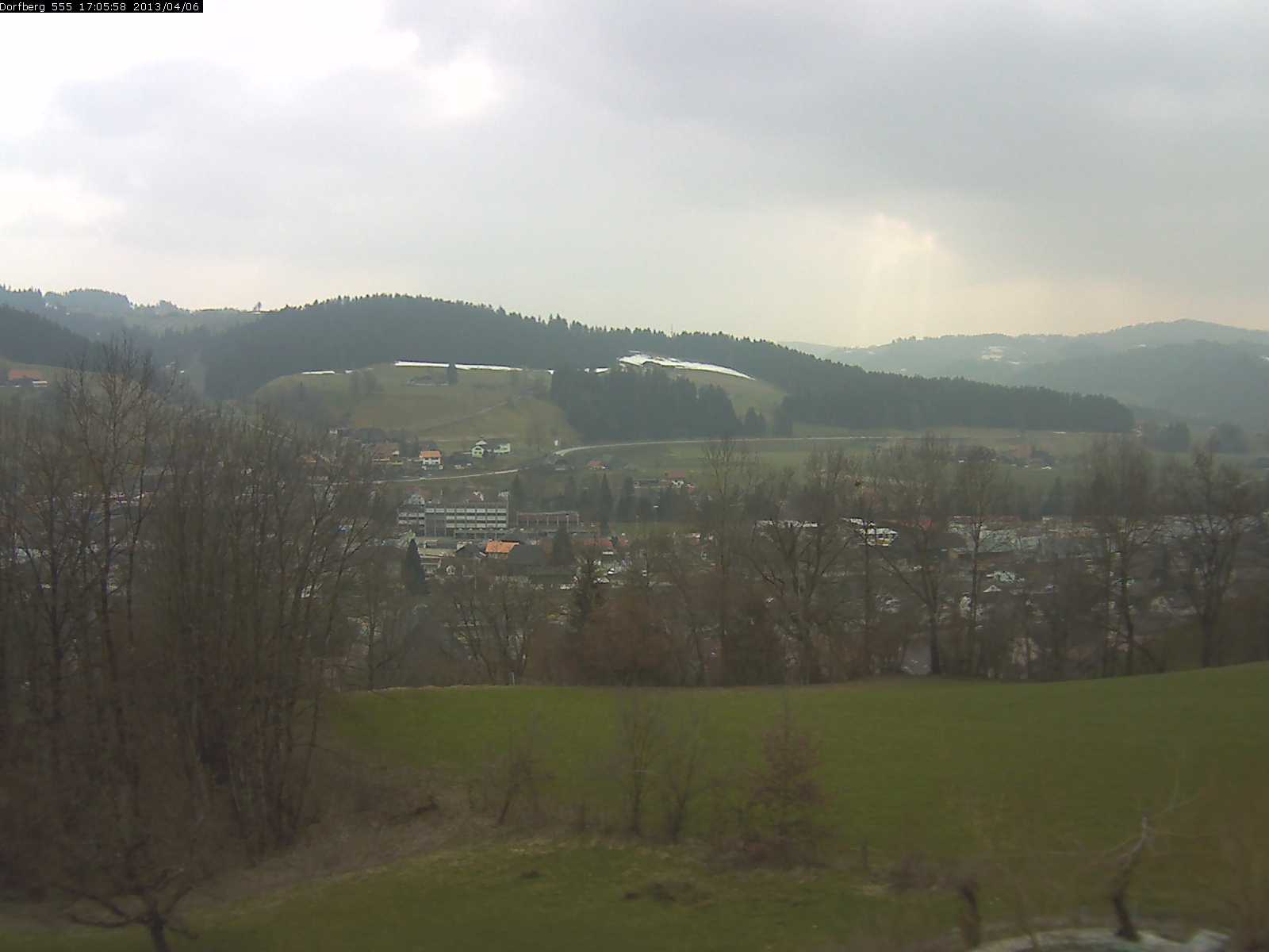 Webcam-Bild: Aussicht vom Dorfberg in Langnau 20130406-170600