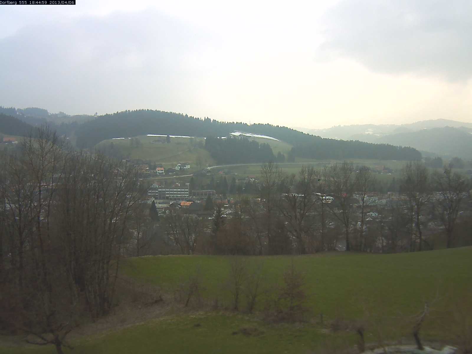 Webcam-Bild: Aussicht vom Dorfberg in Langnau 20130406-184500
