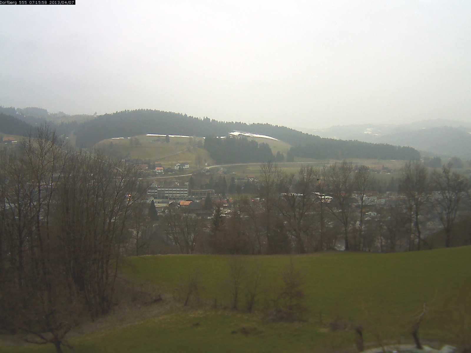 Webcam-Bild: Aussicht vom Dorfberg in Langnau 20130407-071600