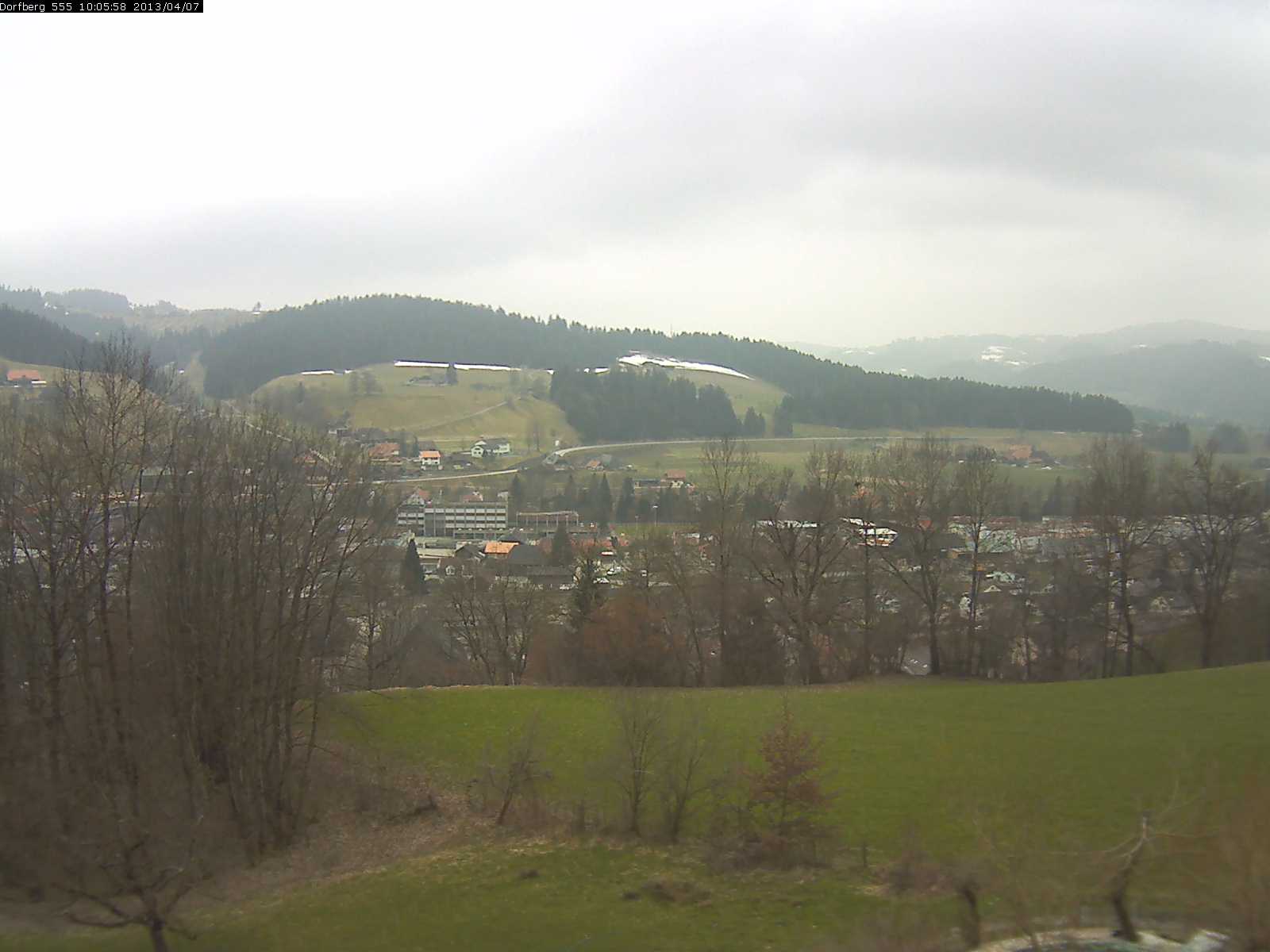 Webcam-Bild: Aussicht vom Dorfberg in Langnau 20130407-100600