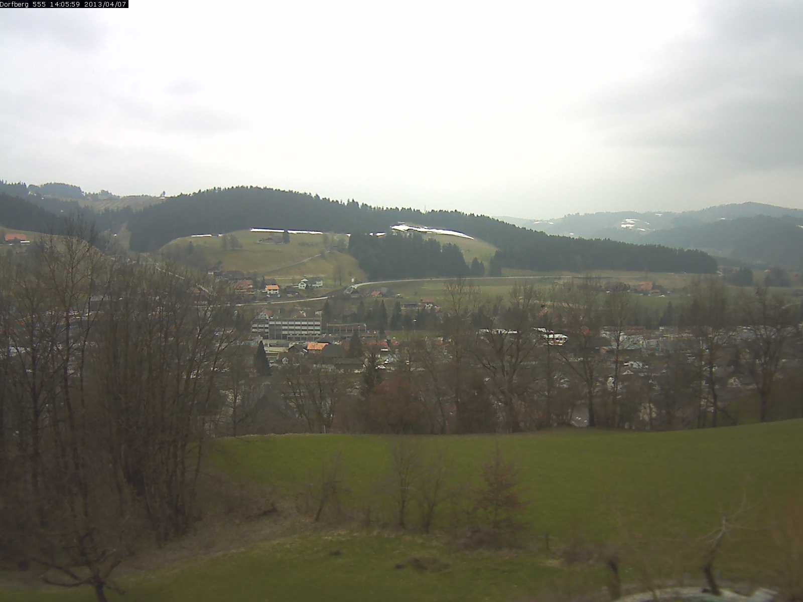 Webcam-Bild: Aussicht vom Dorfberg in Langnau 20130407-140600