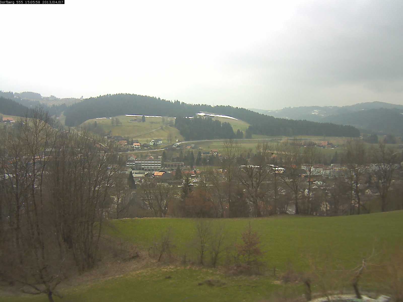 Webcam-Bild: Aussicht vom Dorfberg in Langnau 20130407-150600