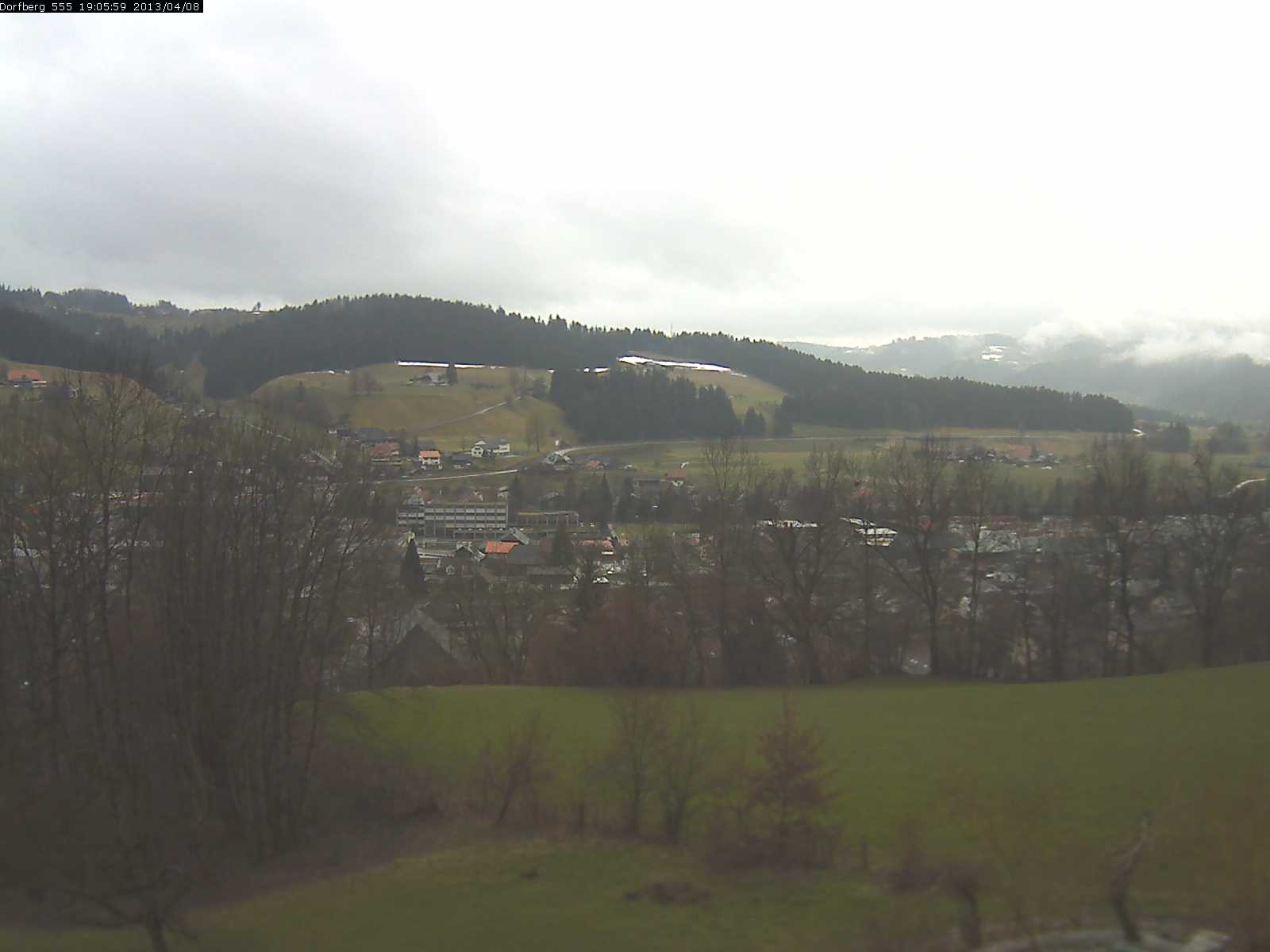Webcam-Bild: Aussicht vom Dorfberg in Langnau 20130408-190600