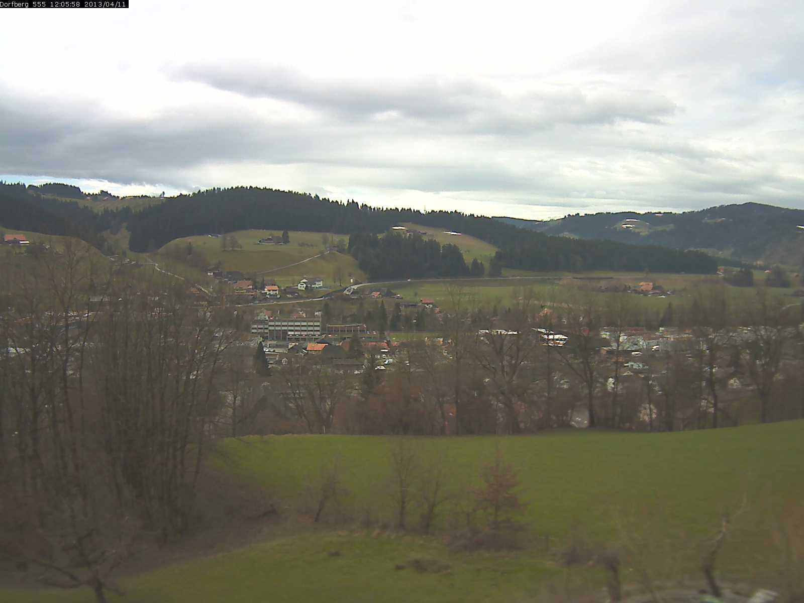 Webcam-Bild: Aussicht vom Dorfberg in Langnau 20130411-120600