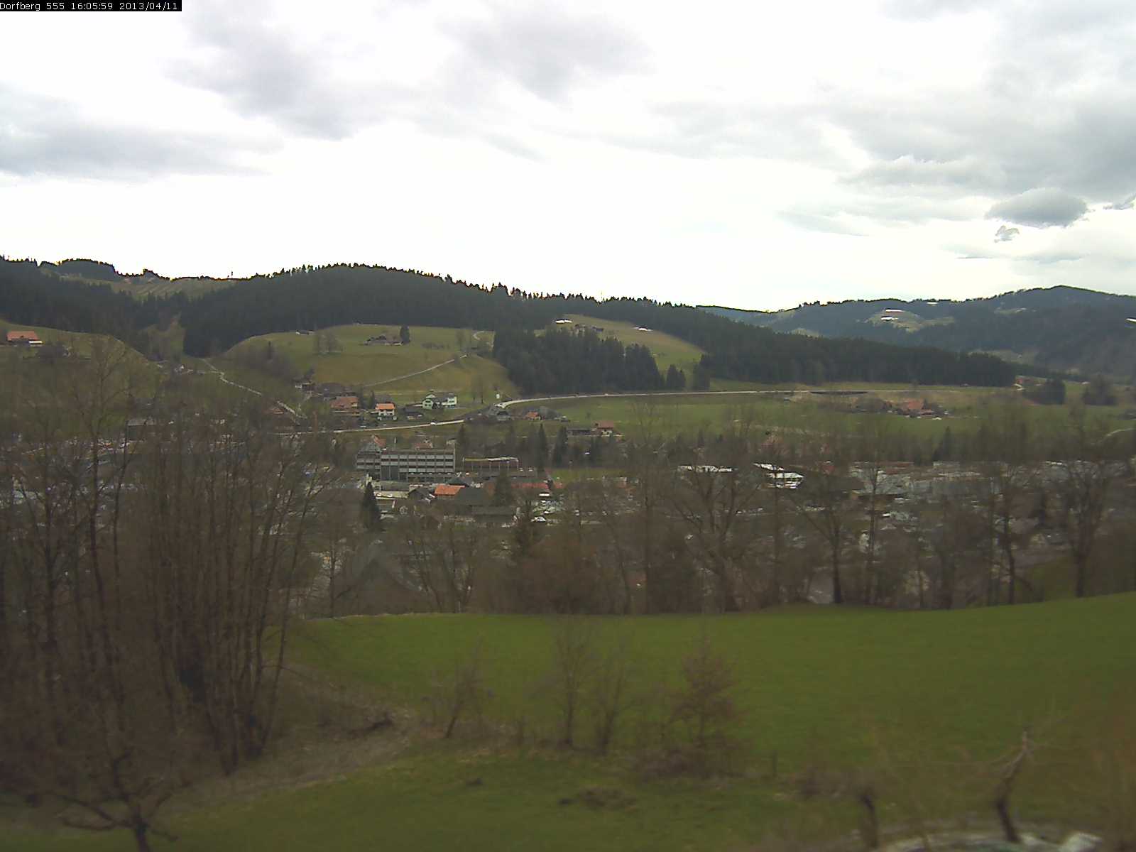 Webcam-Bild: Aussicht vom Dorfberg in Langnau 20130411-160600