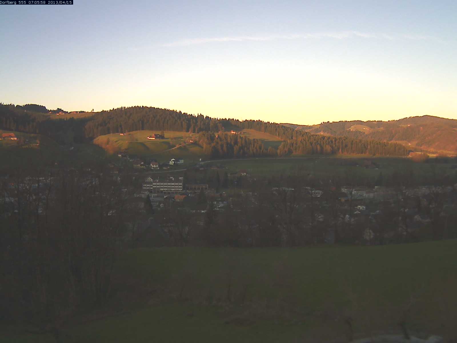 Webcam-Bild: Aussicht vom Dorfberg in Langnau 20130415-070600