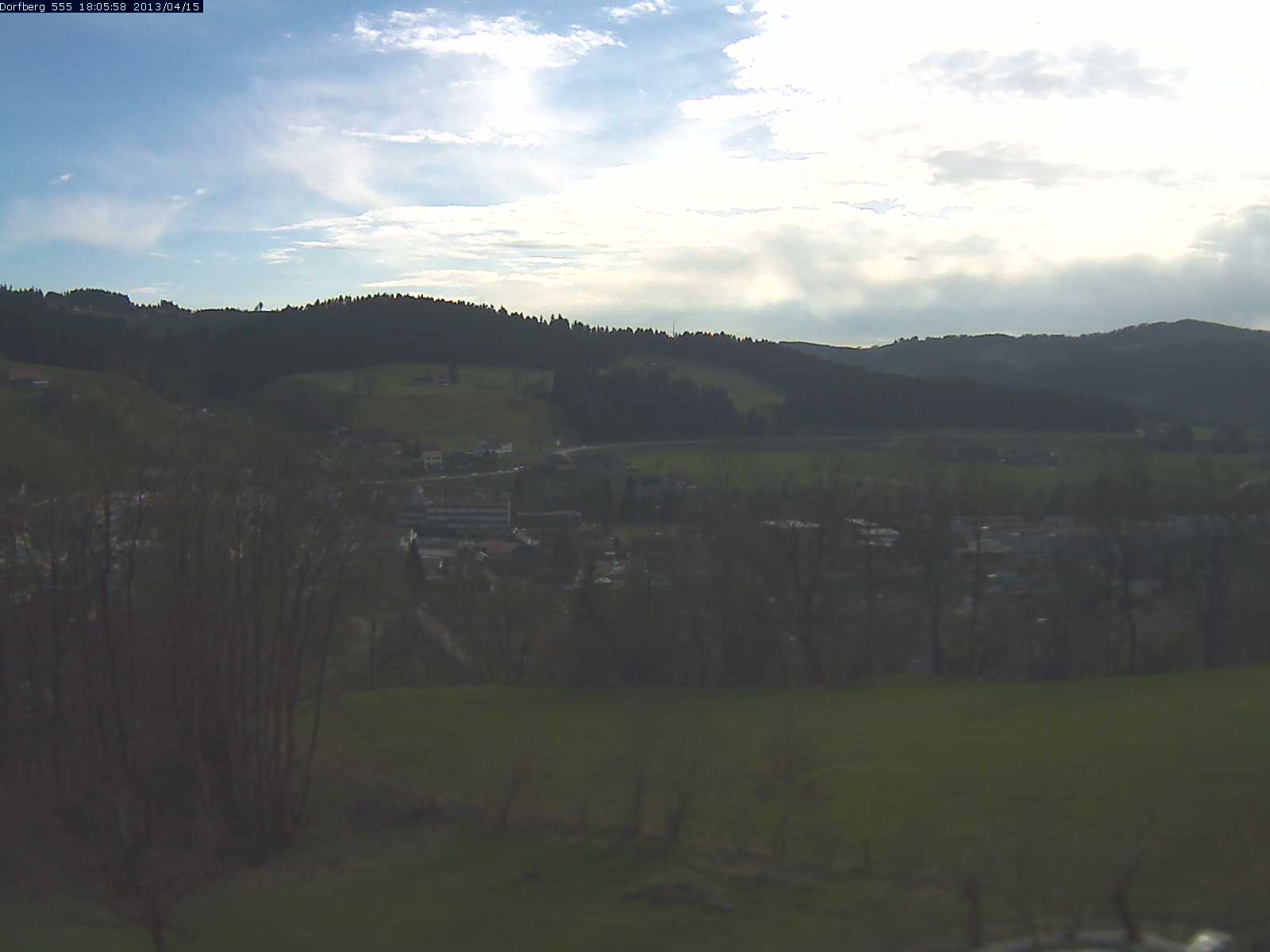Webcam-Bild: Aussicht vom Dorfberg in Langnau 20130415-180600