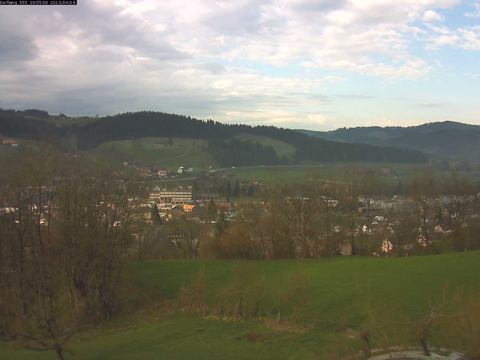 Webcam-Bild: Aussicht vom Dorfberg in Langnau 20130418-090600