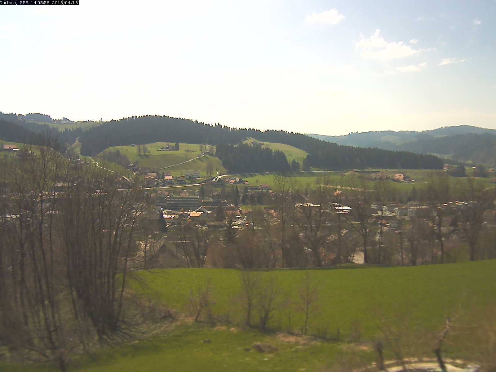 Webcam-Bild: Aussicht vom Dorfberg in Langnau 20130418-140600