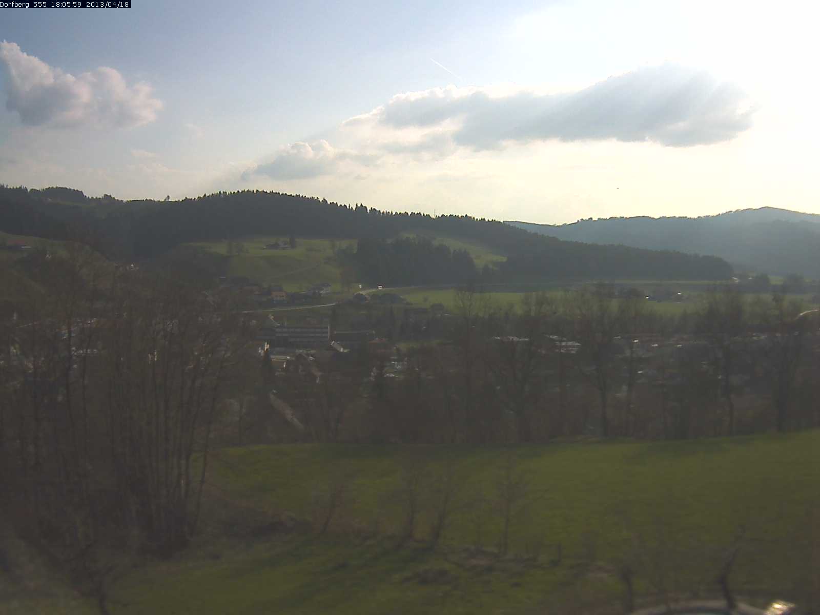 Webcam-Bild: Aussicht vom Dorfberg in Langnau 20130418-180600