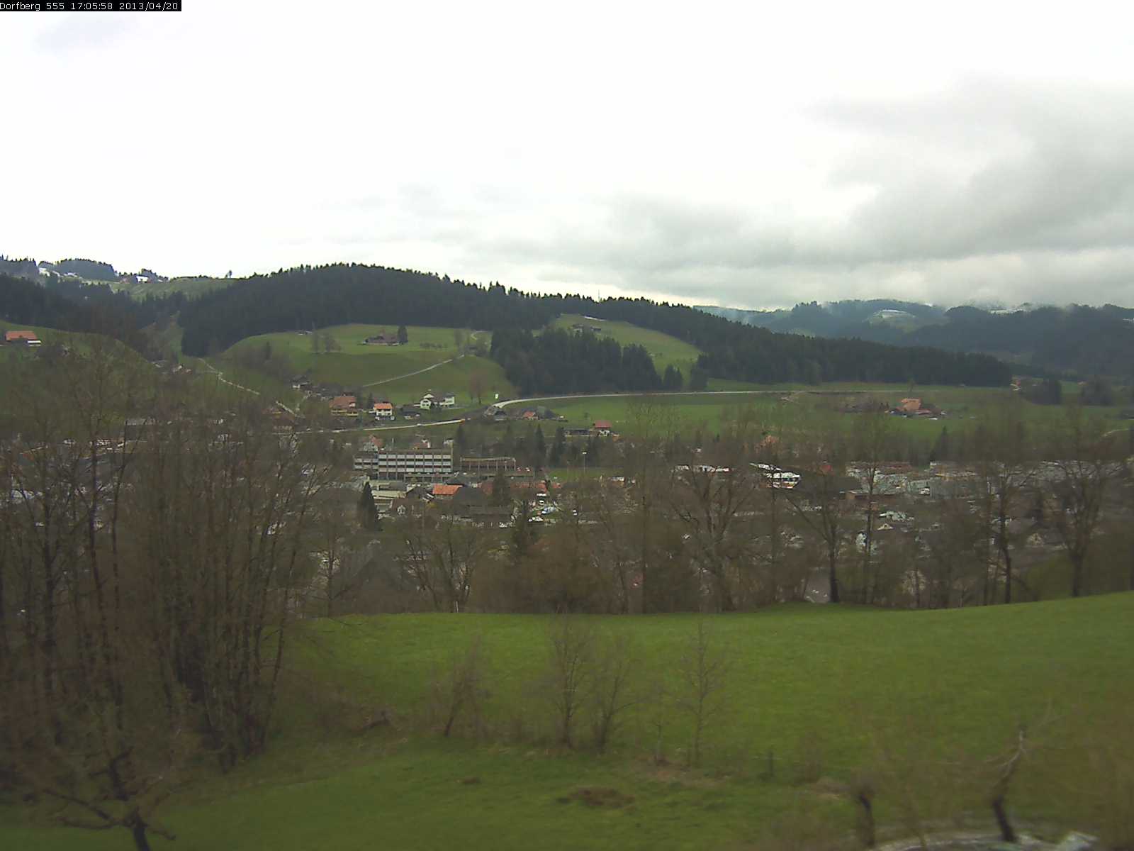 Webcam-Bild: Aussicht vom Dorfberg in Langnau 20130420-170600