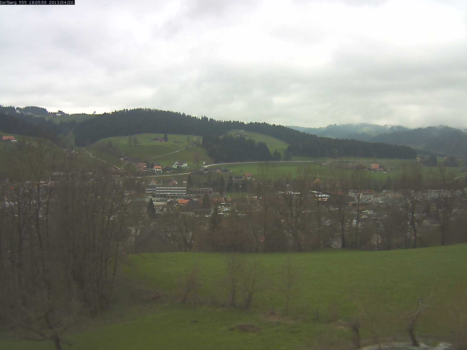Webcam-Bild: Aussicht vom Dorfberg in Langnau 20130420-180600