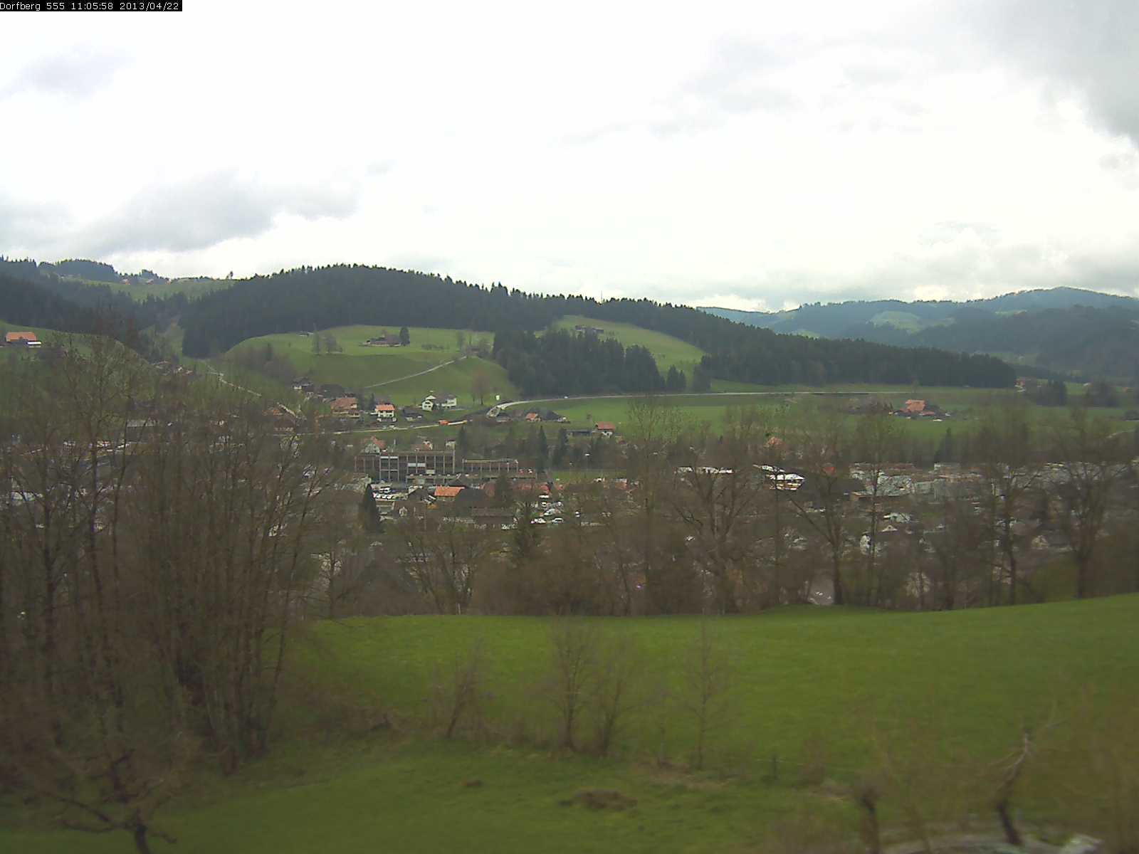 Webcam-Bild: Aussicht vom Dorfberg in Langnau 20130422-110600