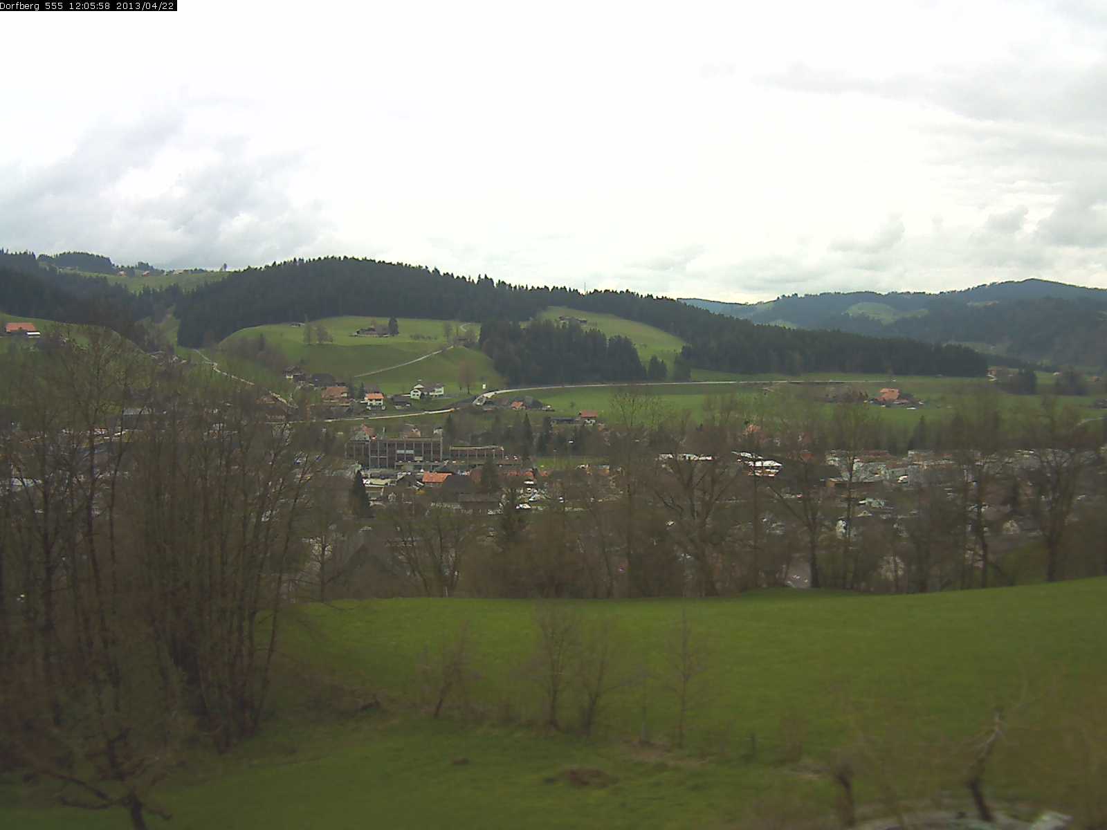 Webcam-Bild: Aussicht vom Dorfberg in Langnau 20130422-120600