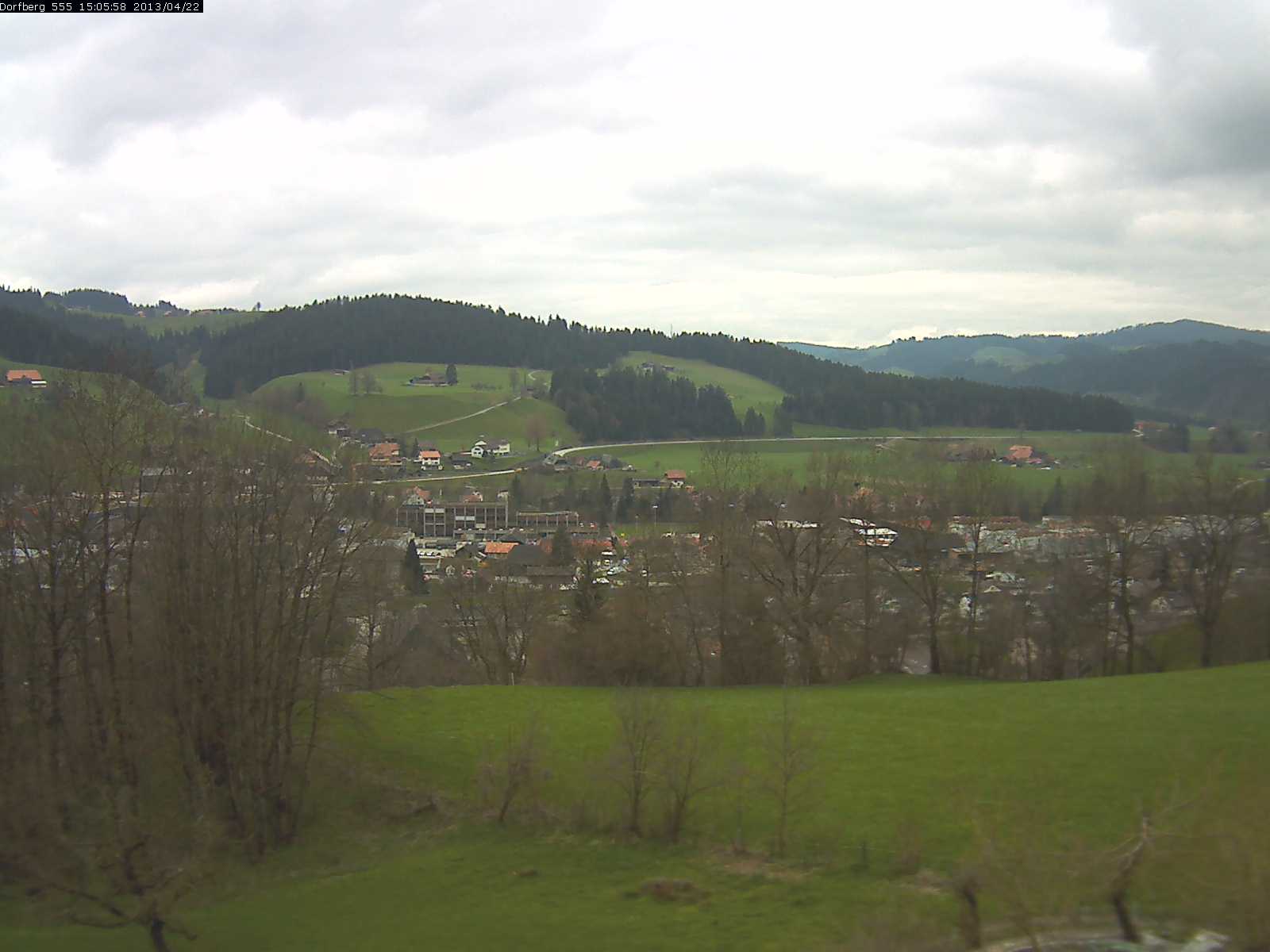 Webcam-Bild: Aussicht vom Dorfberg in Langnau 20130422-150600