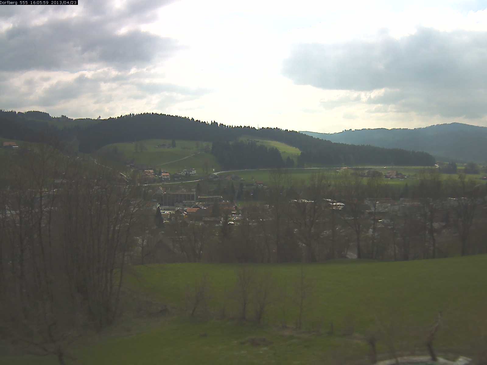 Webcam-Bild: Aussicht vom Dorfberg in Langnau 20130423-160600