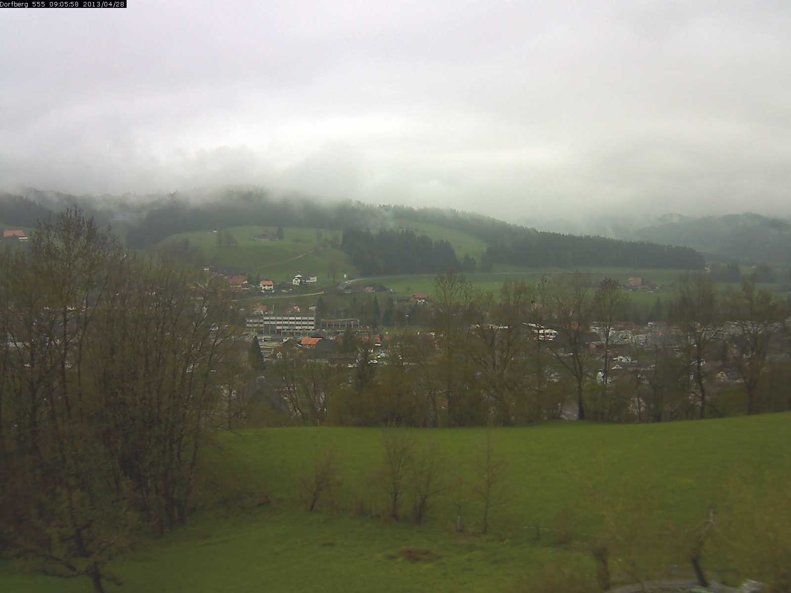 Webcam-Bild: Aussicht vom Dorfberg in Langnau 20130428-090600