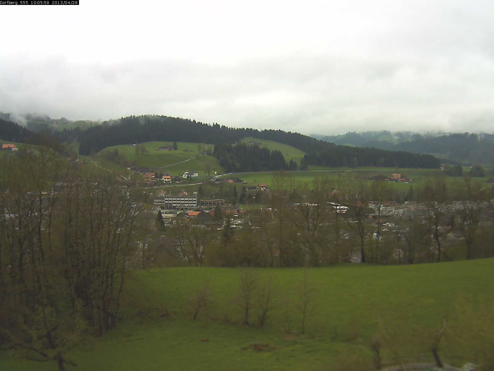 Webcam-Bild: Aussicht vom Dorfberg in Langnau 20130428-100600