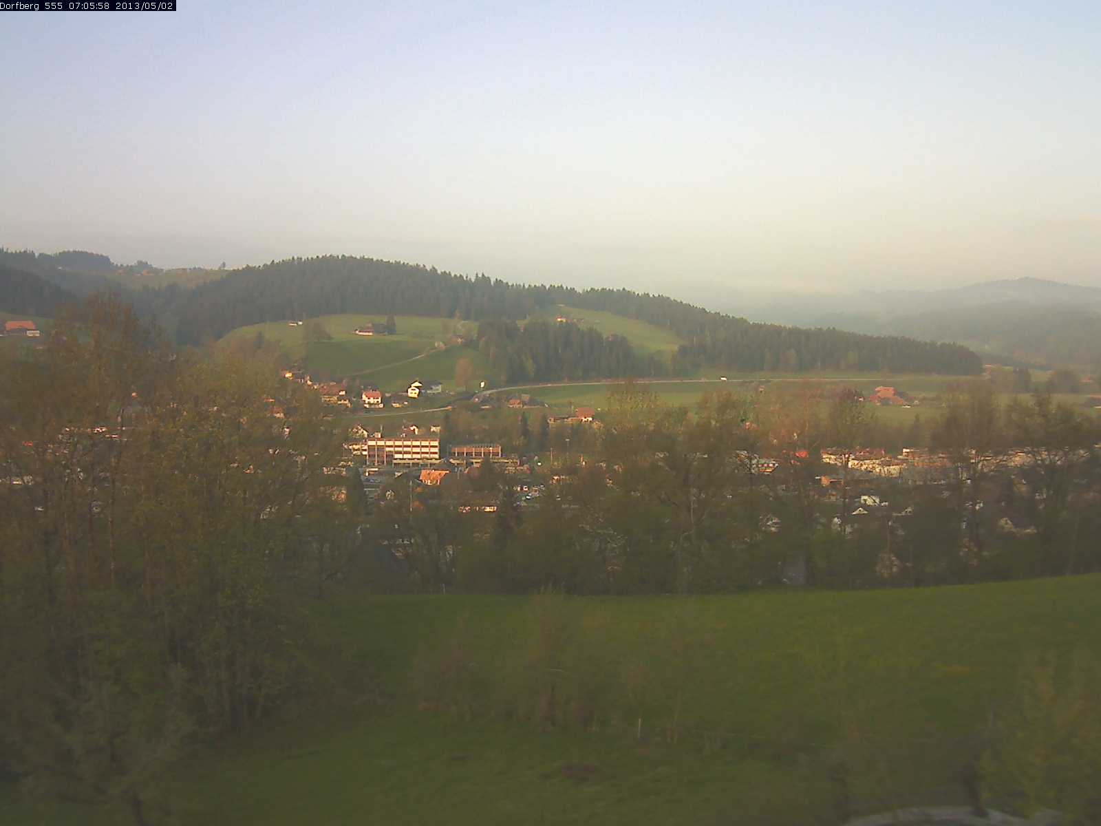 Webcam-Bild: Aussicht vom Dorfberg in Langnau 20130502-070600