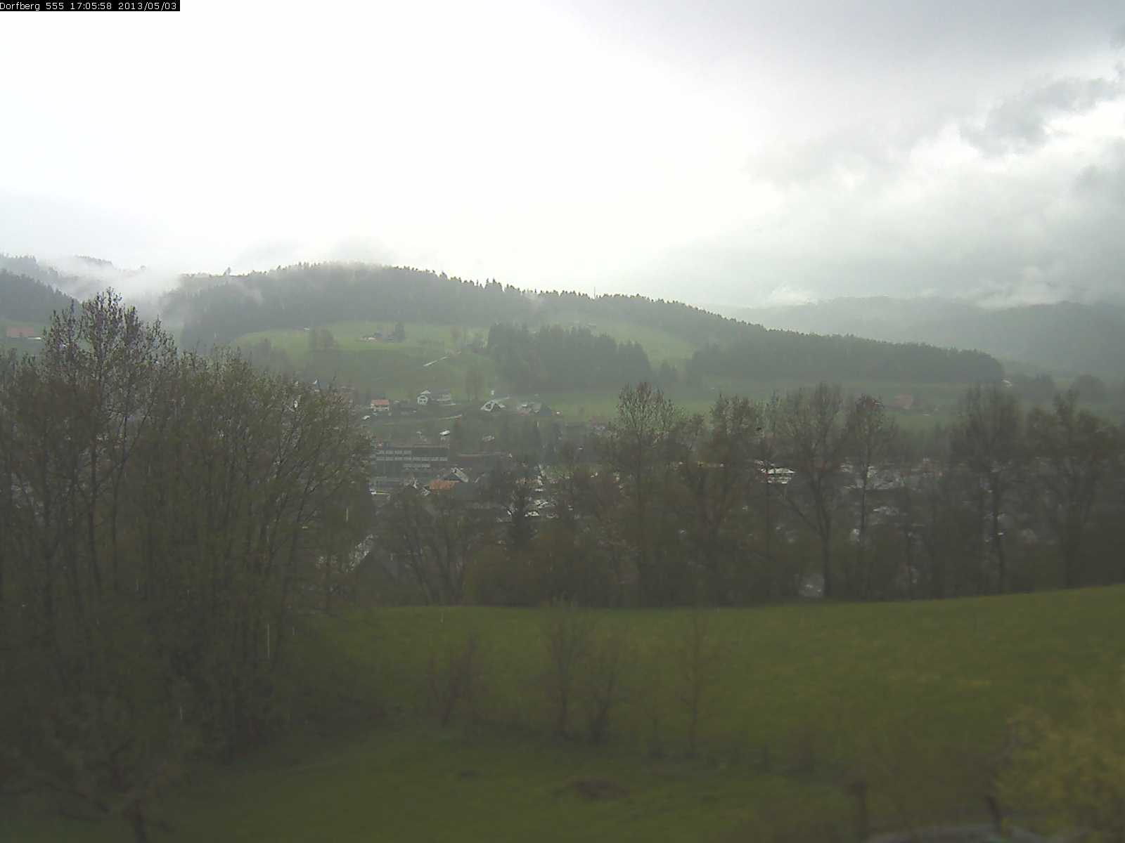 Webcam-Bild: Aussicht vom Dorfberg in Langnau 20130503-170600