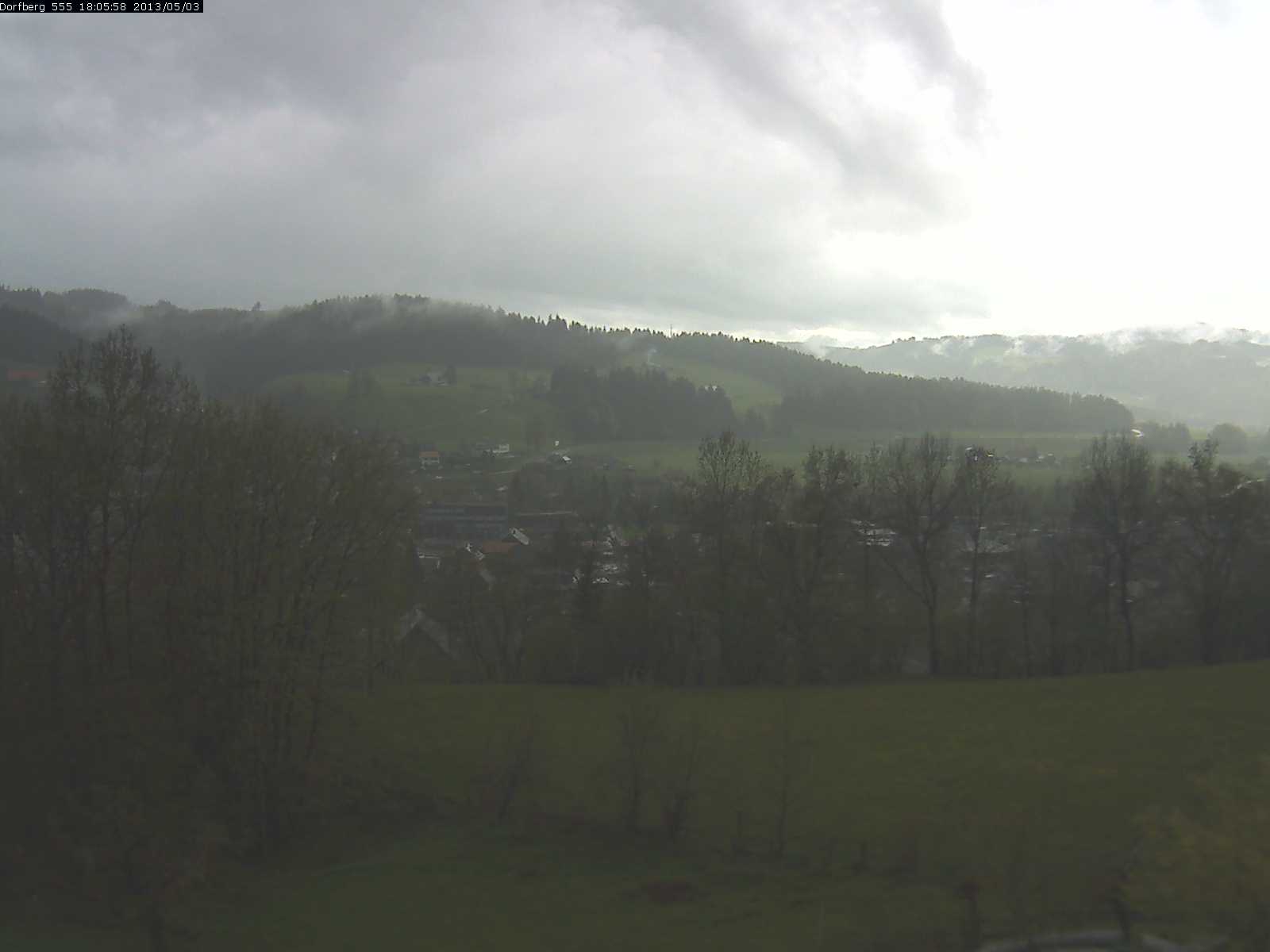 Webcam-Bild: Aussicht vom Dorfberg in Langnau 20130503-180600