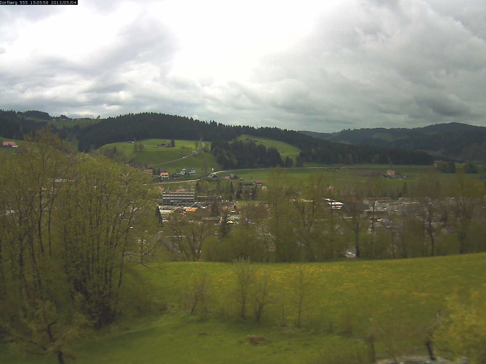 Webcam-Bild: Aussicht vom Dorfberg in Langnau 20130504-150600