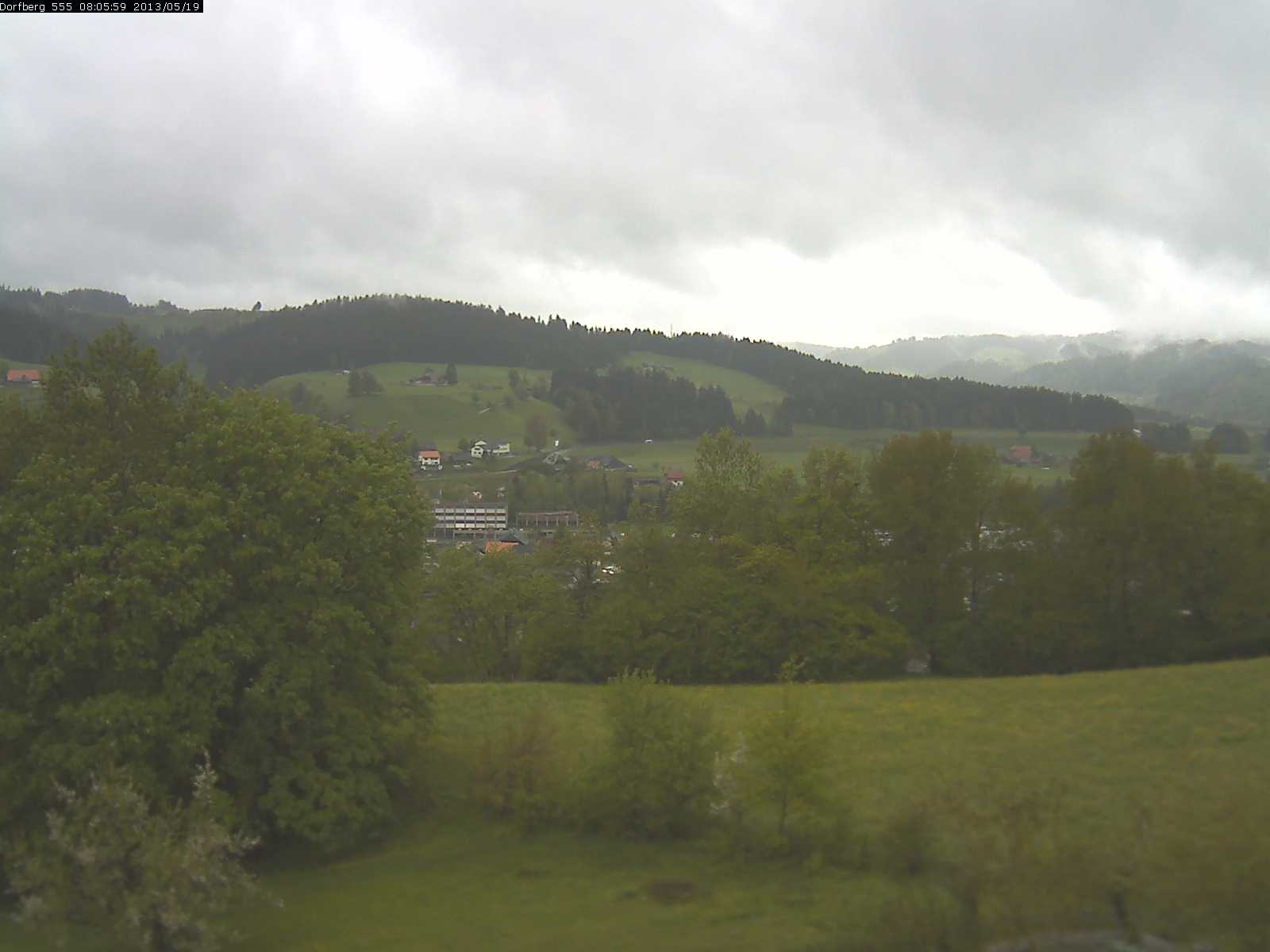 Webcam-Bild: Aussicht vom Dorfberg in Langnau 20130519-080600
