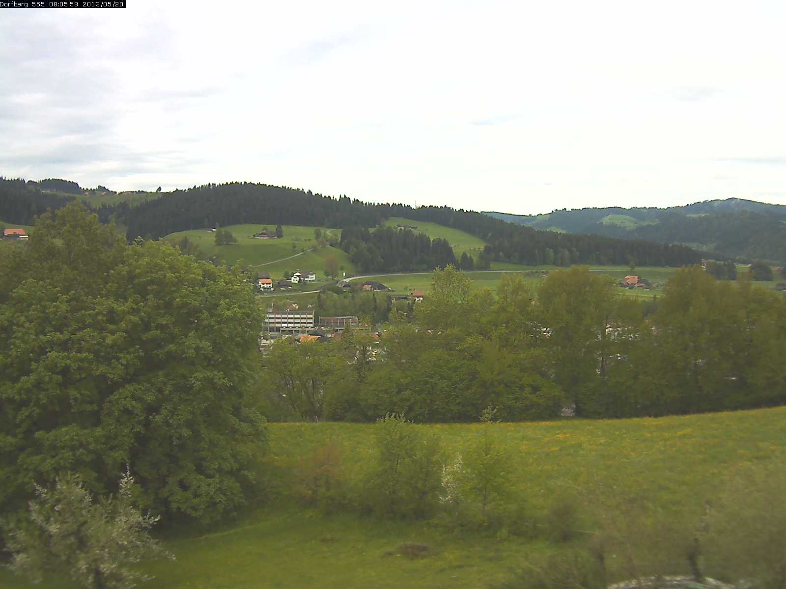 Webcam-Bild: Aussicht vom Dorfberg in Langnau 20130520-080600