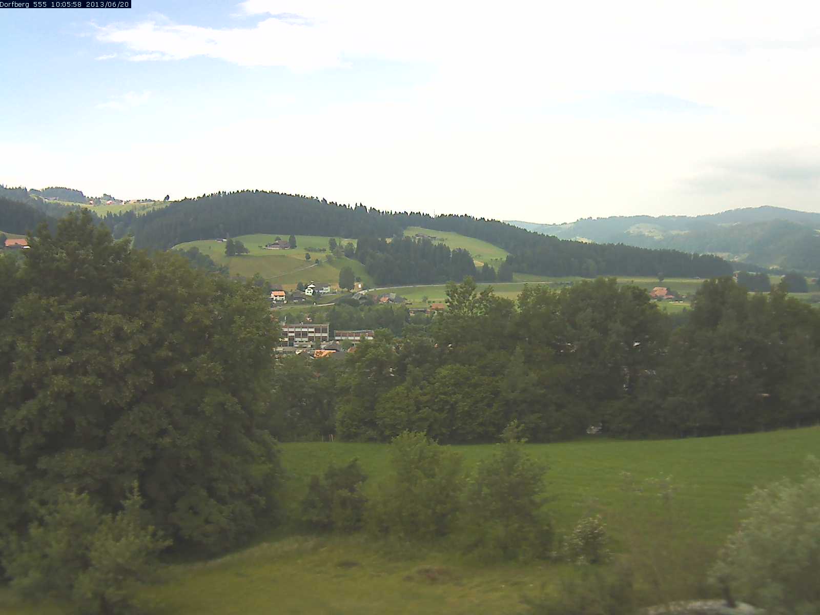 Webcam-Bild: Aussicht vom Dorfberg in Langnau 20130620-100600