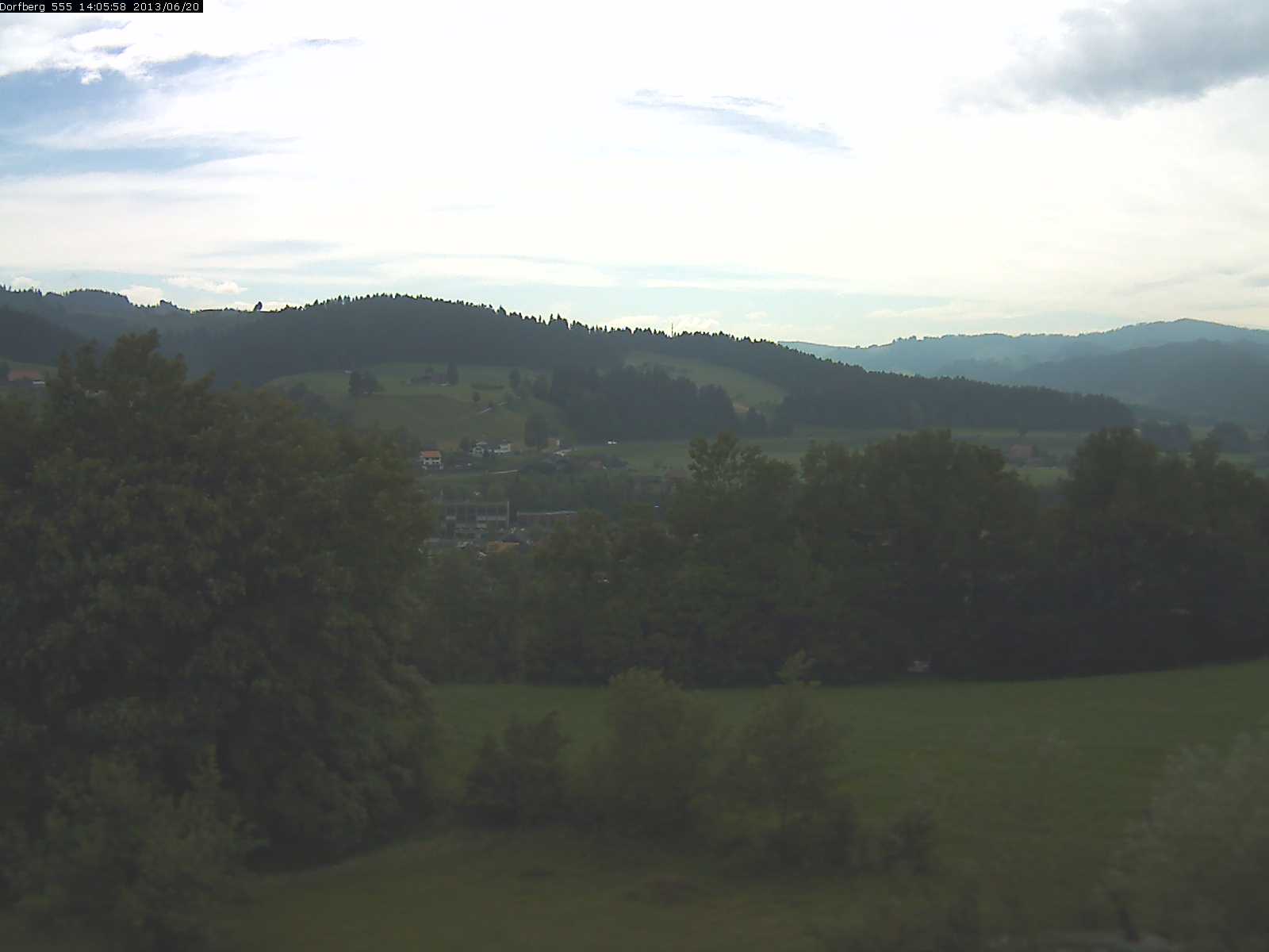 Webcam-Bild: Aussicht vom Dorfberg in Langnau 20130620-140600