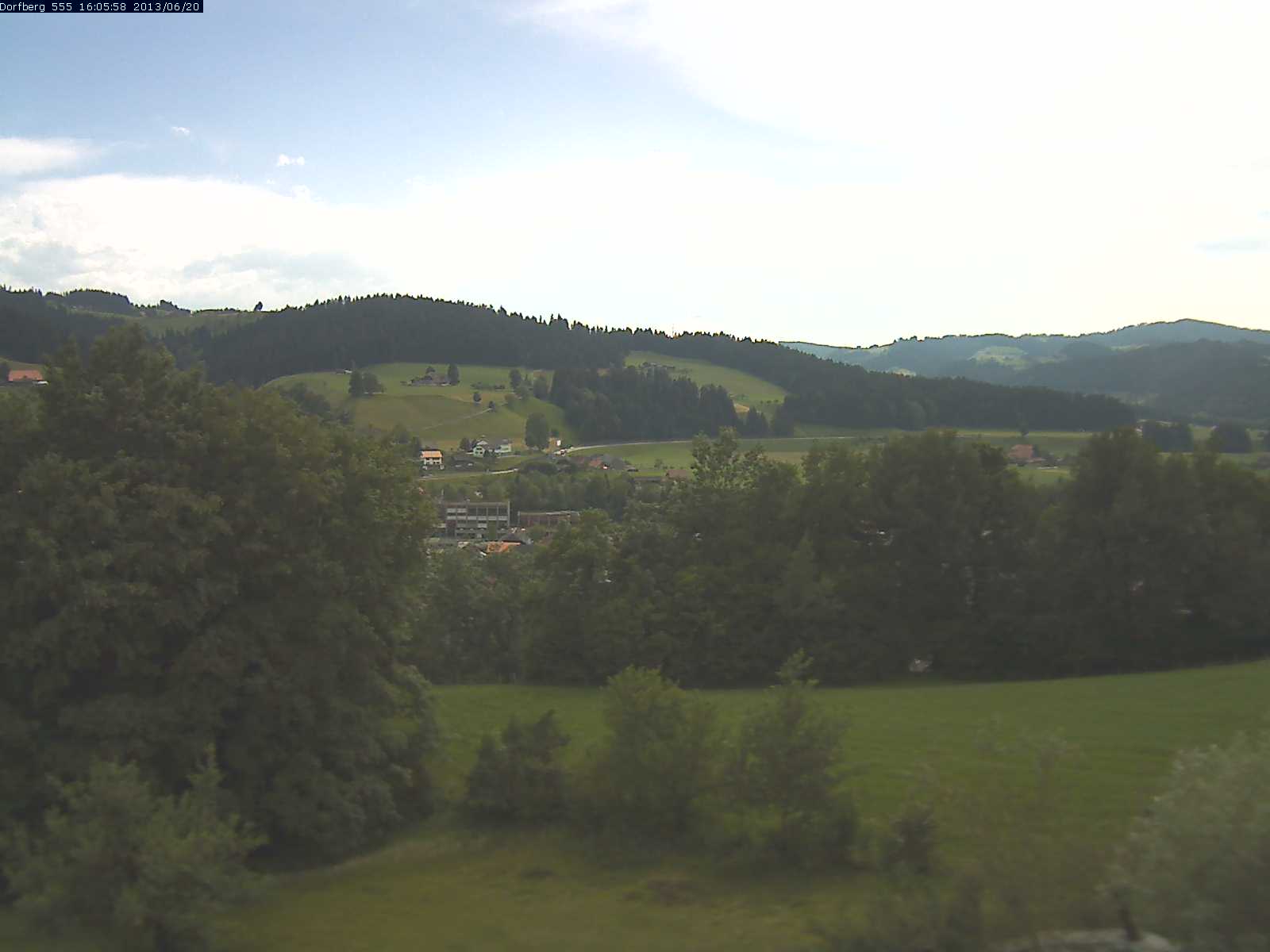 Webcam-Bild: Aussicht vom Dorfberg in Langnau 20130620-160600