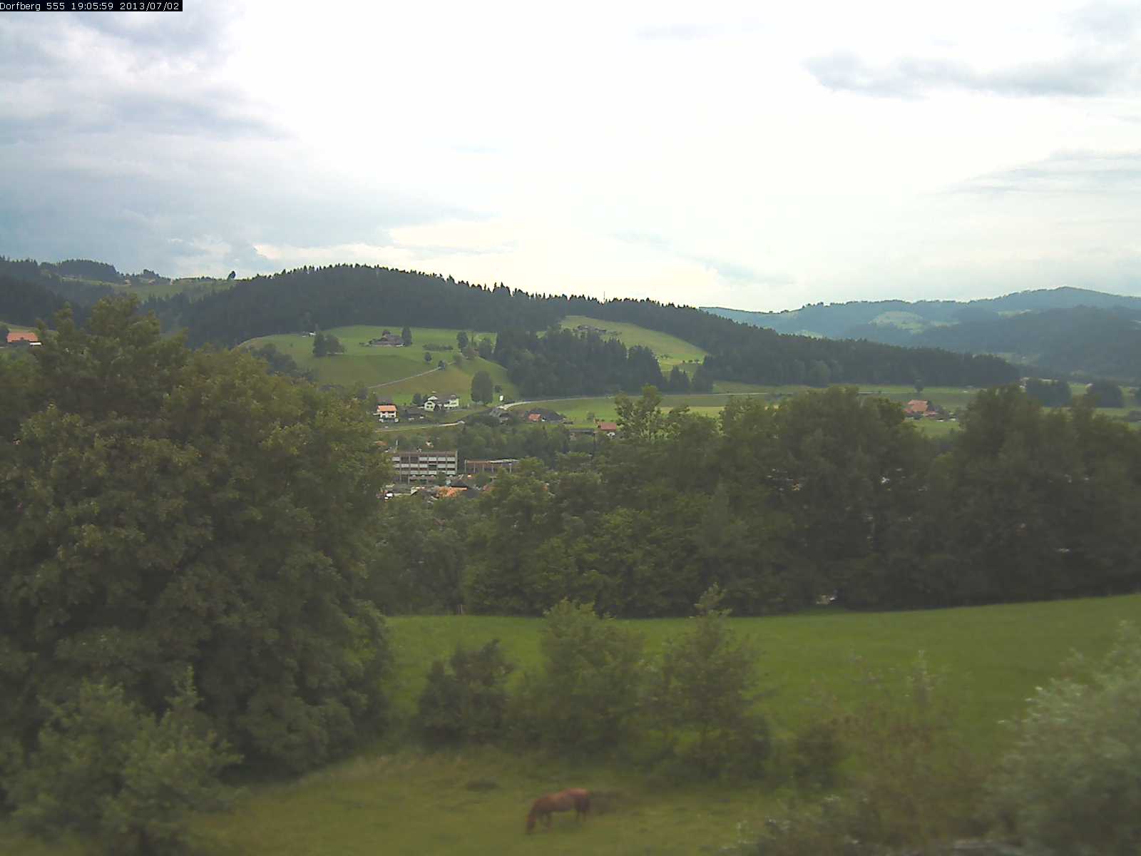Webcam-Bild: Aussicht vom Dorfberg in Langnau 20130702-190600