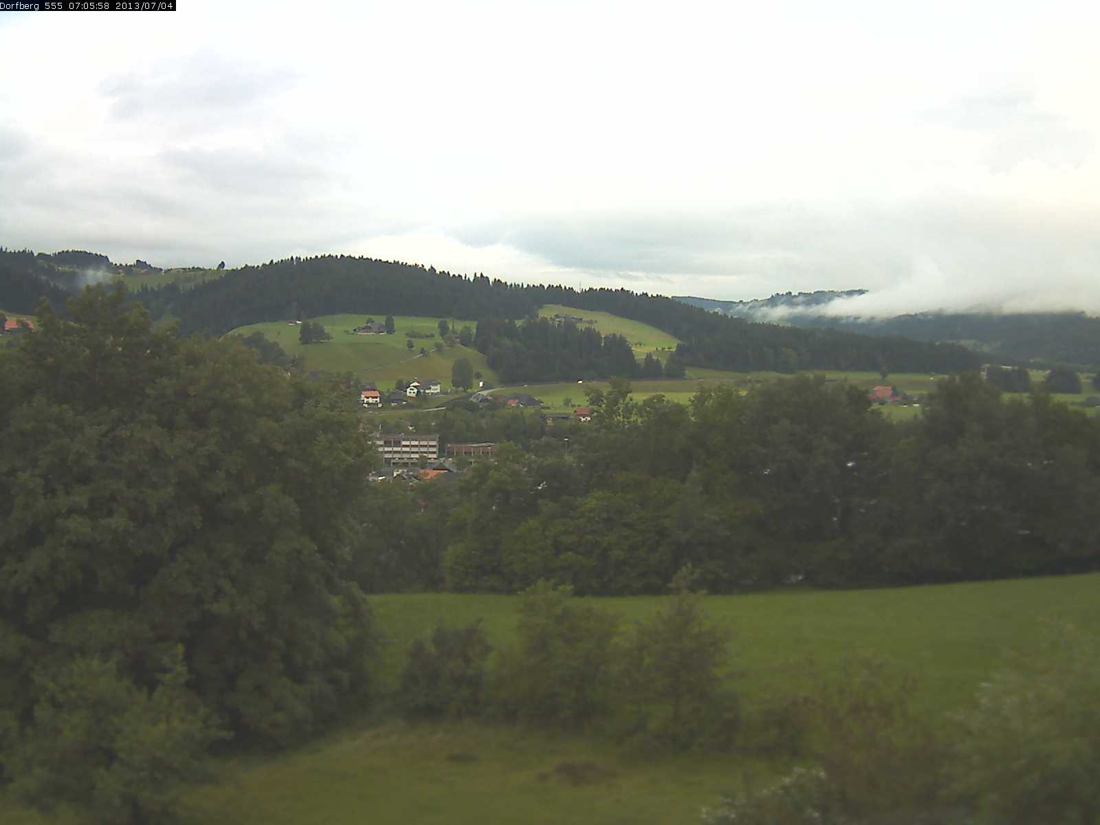 Webcam-Bild: Aussicht vom Dorfberg in Langnau 20130704-070600