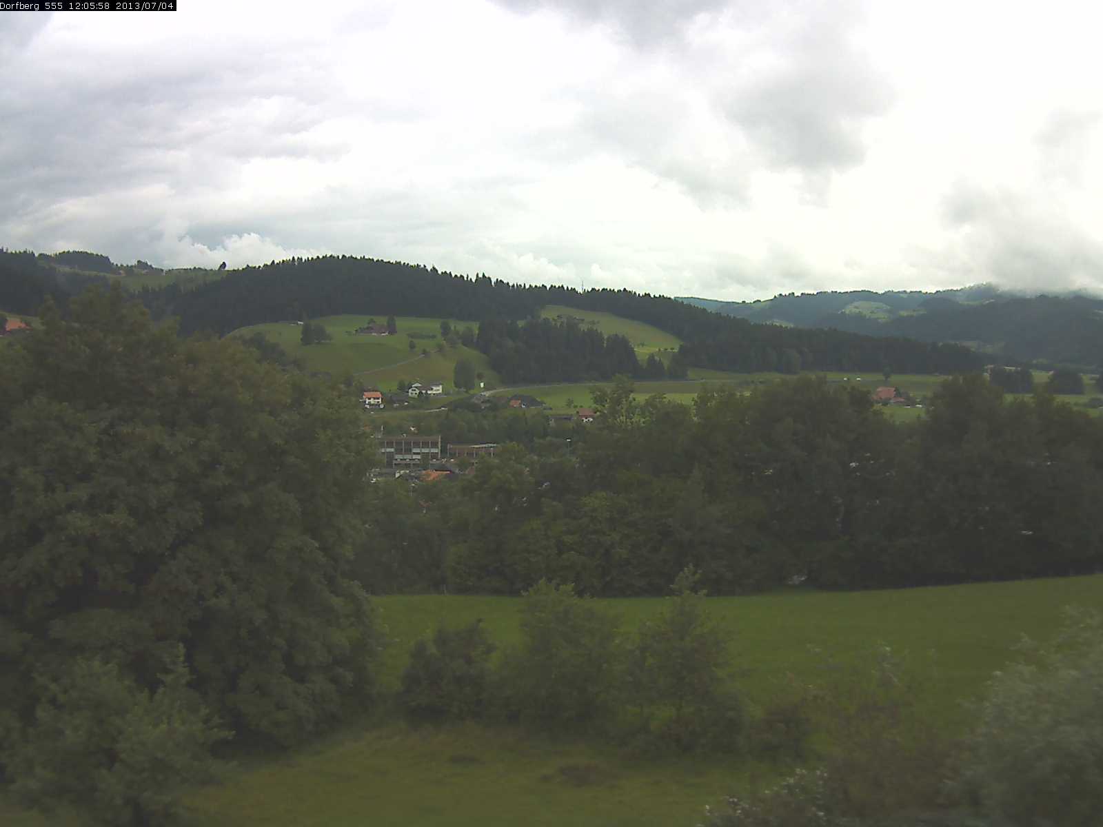 Webcam-Bild: Aussicht vom Dorfberg in Langnau 20130704-120600