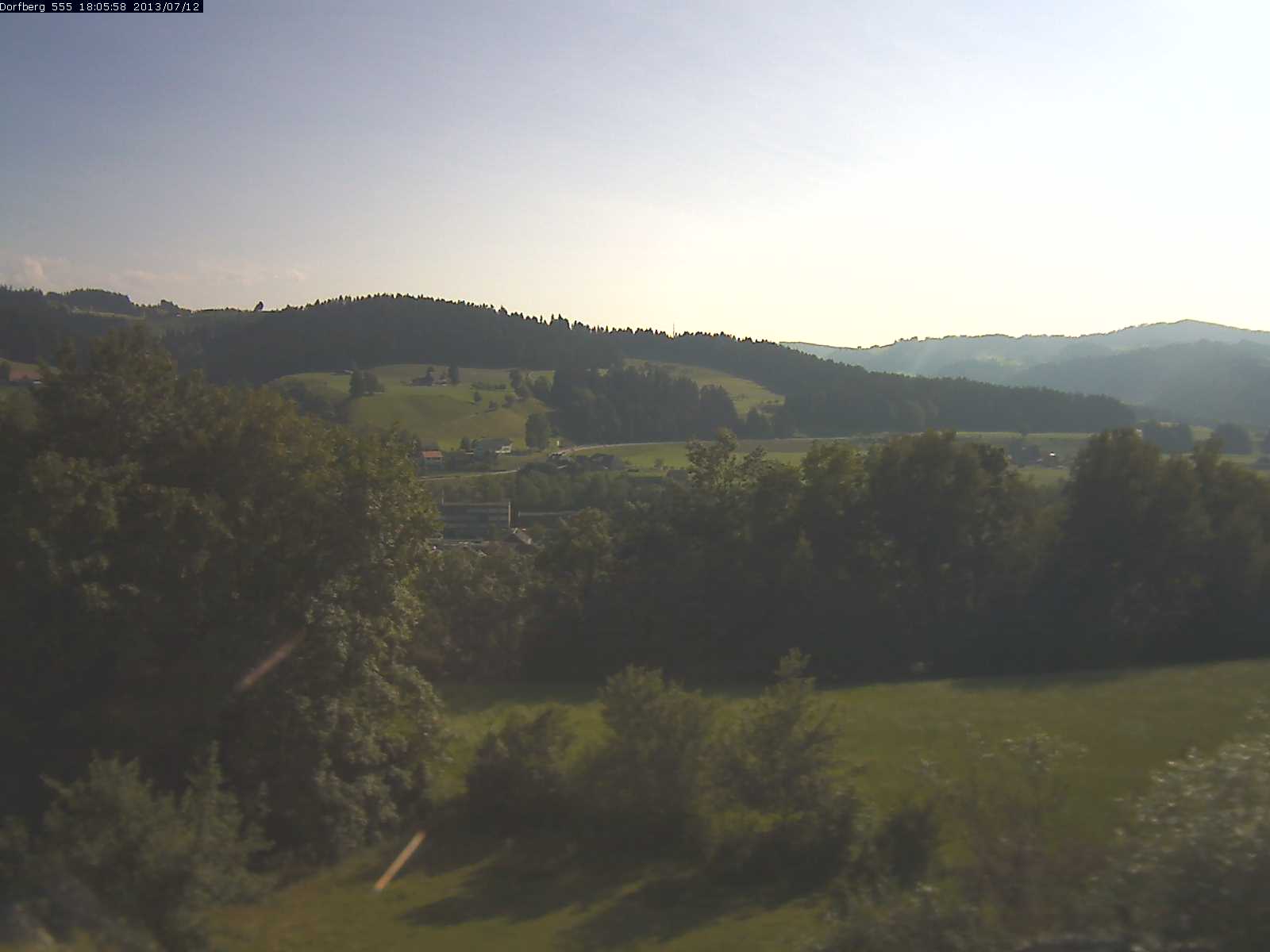 Webcam-Bild: Aussicht vom Dorfberg in Langnau 20130712-180600