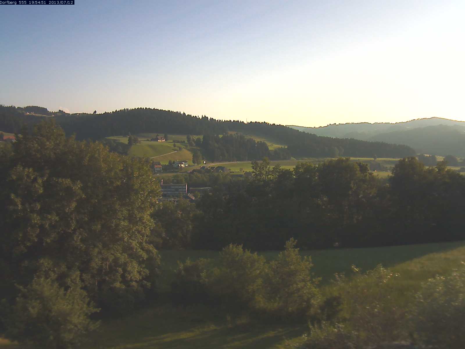 Webcam-Bild: Aussicht vom Dorfberg in Langnau 20130712-195452