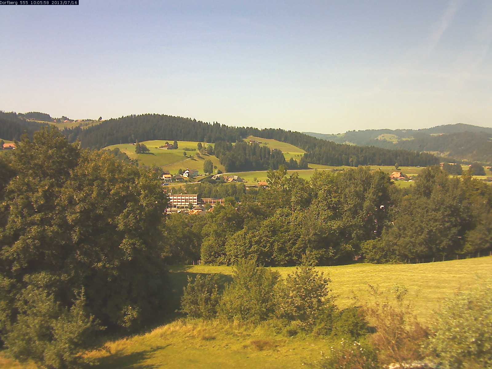Webcam-Bild: Aussicht vom Dorfberg in Langnau 20130716-100600