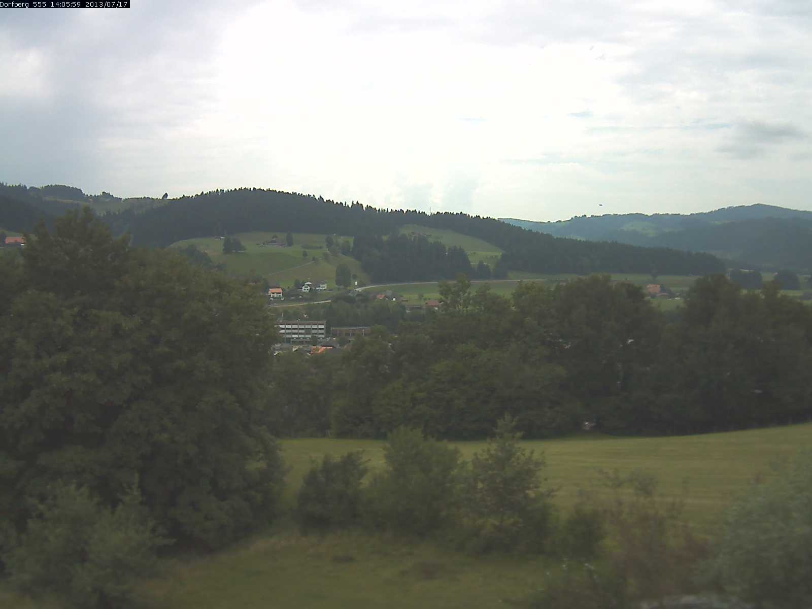 Webcam-Bild: Aussicht vom Dorfberg in Langnau 20130717-140600