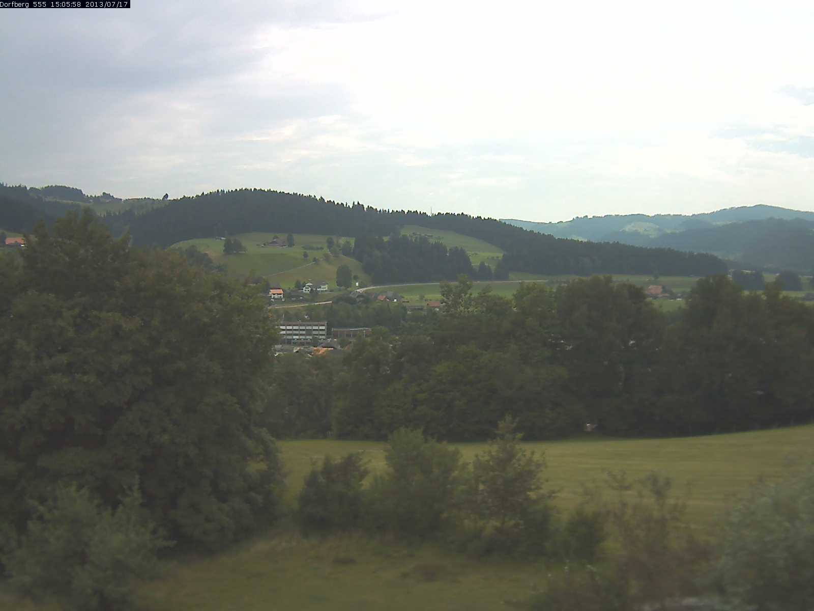 Webcam-Bild: Aussicht vom Dorfberg in Langnau 20130717-150600