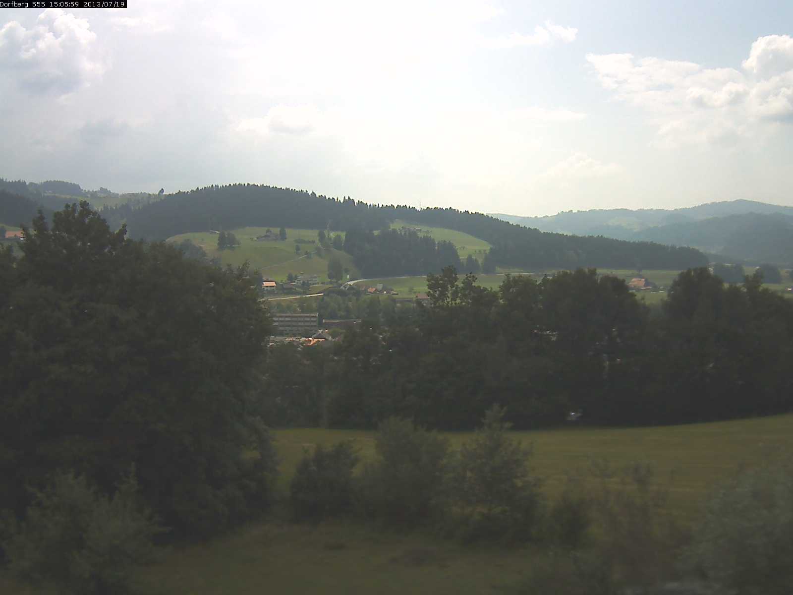 Webcam-Bild: Aussicht vom Dorfberg in Langnau 20130719-150600